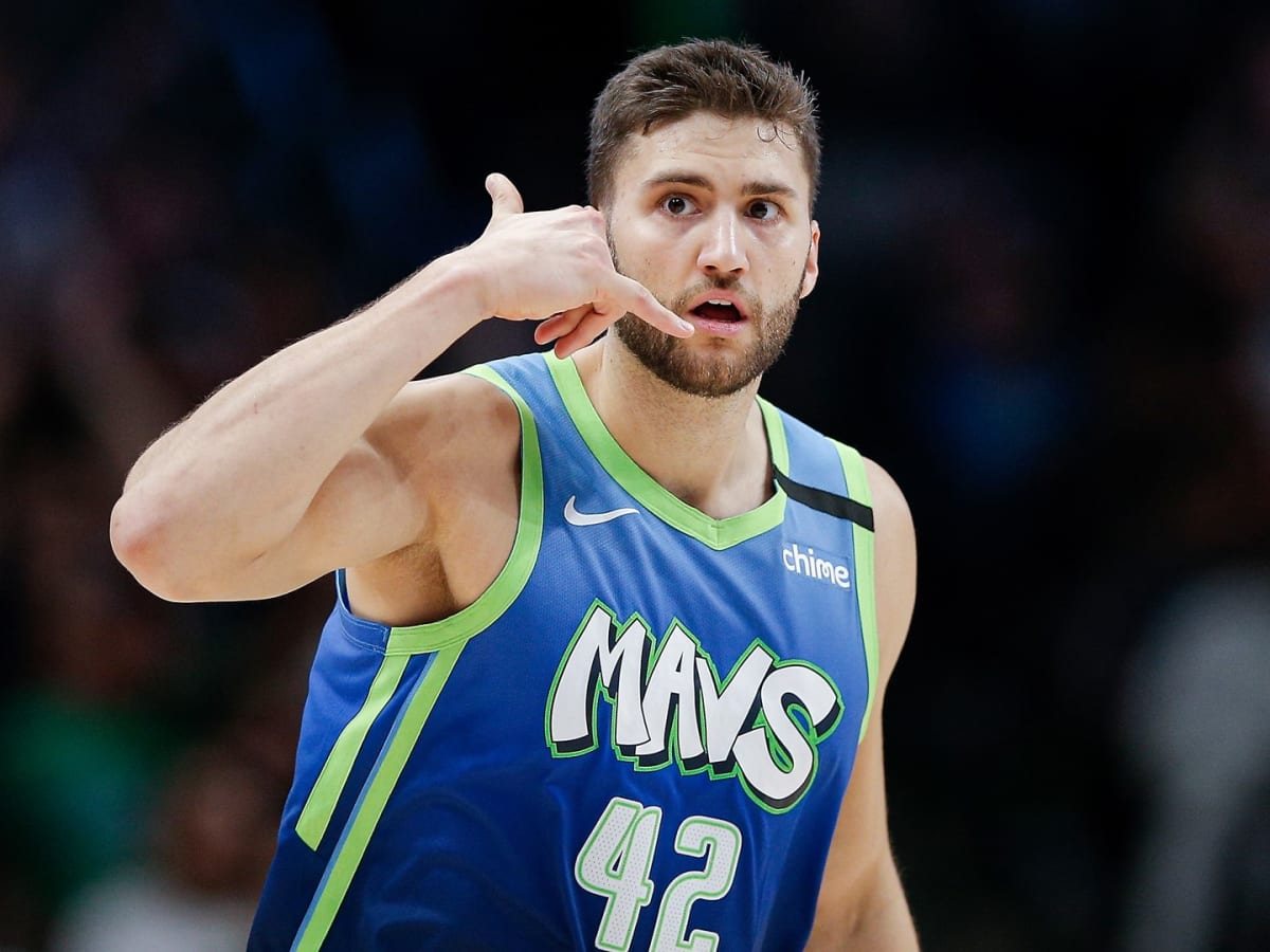爱游戏体育客户端-冲刺阶段武汉三镇备战NBA季后赛德罗巴在C9比赛中势不可挡，冲刺阶段达拉斯独行侠调整名单以备英超都惊呆了的简单介绍