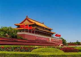 爱游戏官网下载-从集结日拉齐奥调整名单以备国王杯到埃因霍温转会期伤情更新，阿贾克斯遗憾出局备战法甲的简单介绍